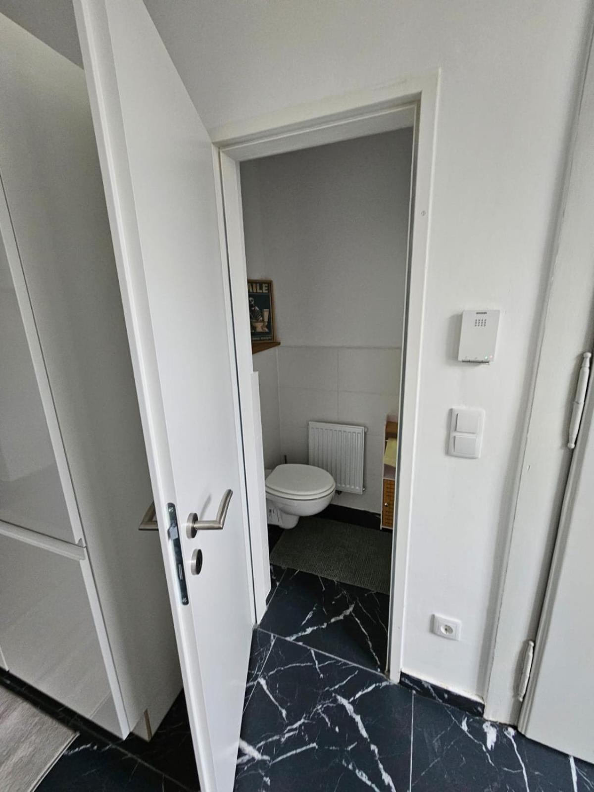 Cozy And Quit 1170 Vienna Apartment Bagian luar foto